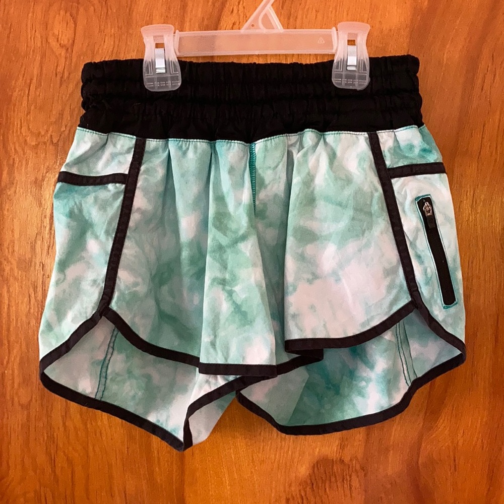 Blue tie dye Lululemon shorts